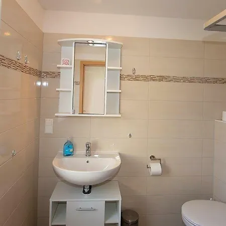 Zum Lachsfischer Schaprode